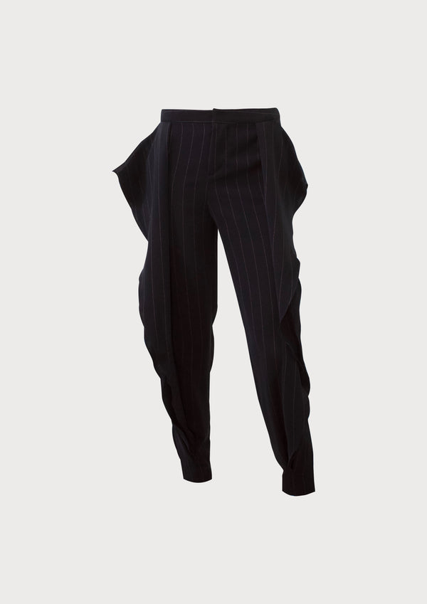 Vego Ruffle Pants in Black