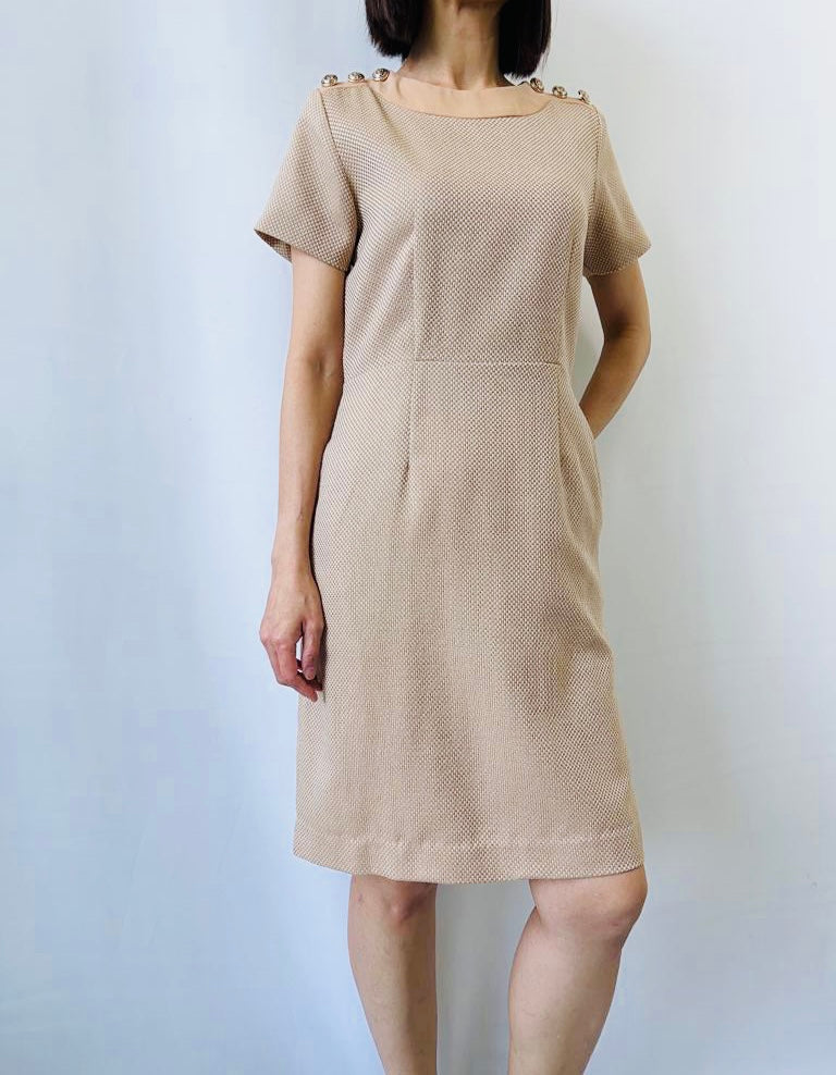 Comb Shift Dress in Beige LVER INTERNATIONAL Comb Shift Dress in Beige LVER INTERNATIONAL